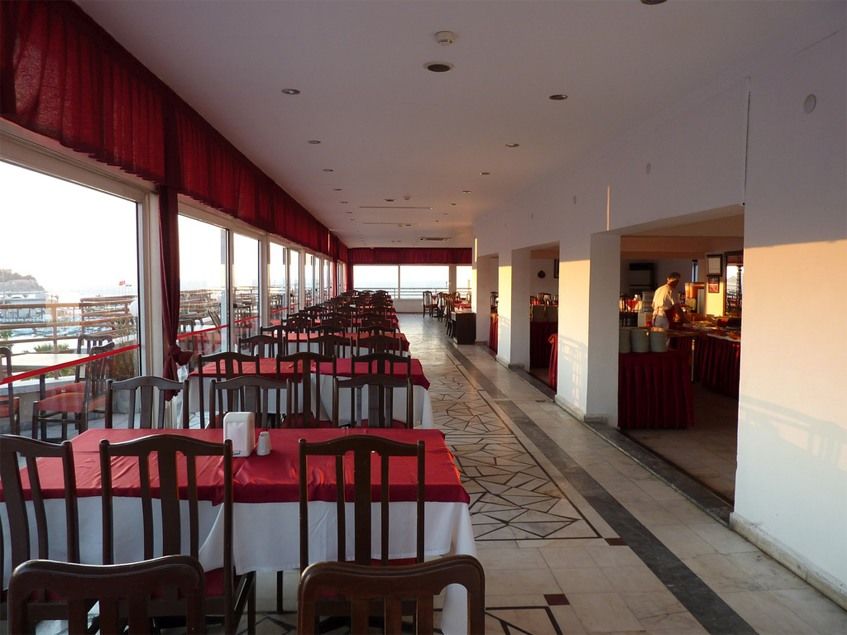 Surtel Hotel Kusadası
